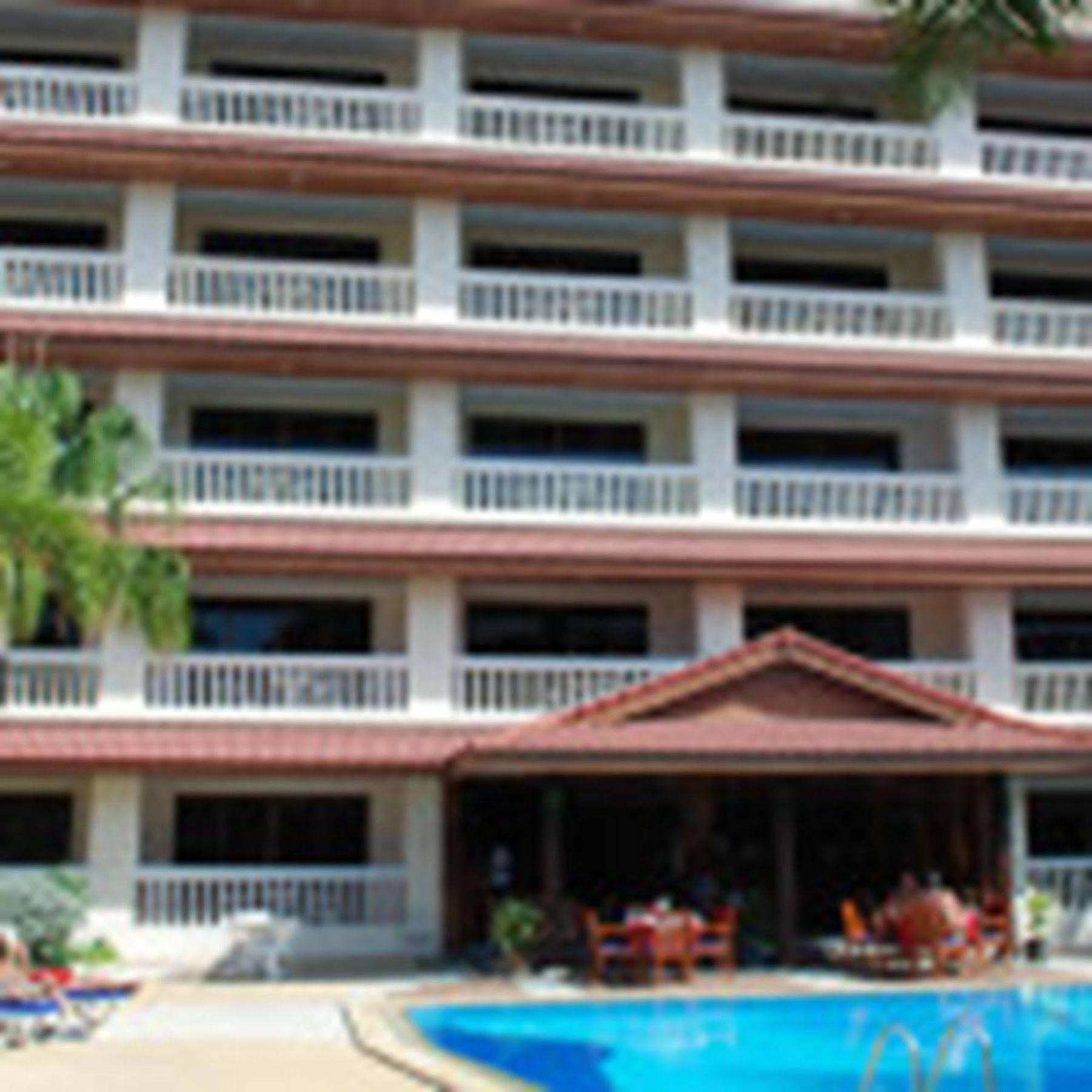 The Residence Garden Pattaya Exteriör bild